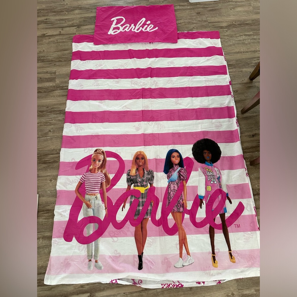 Barbie Theme Toddler Bed Duvet Comforter Blanket